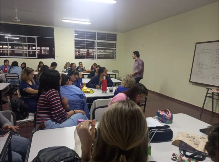 La Función Materna en el trabajo de Acompañar