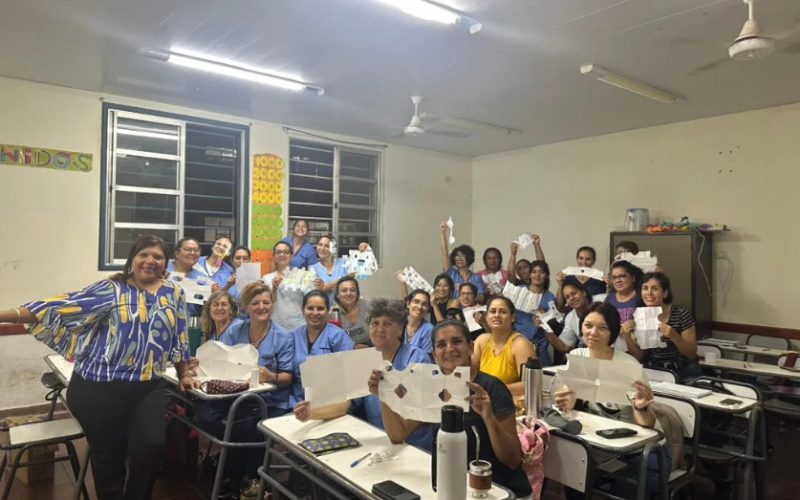 Trayectorias Diversificadas: El Rol del Acompañante Terapéutico en Trastornos Crónicos y Degenerativos