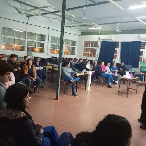 Gestión de las emociones, conversatorio para alumnos de Enfermería