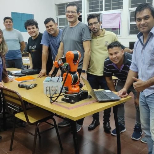 Tecnicatura en Automatización y Robótica: Proyecto Innovador de Simuladores para estudiantes de Enfermería